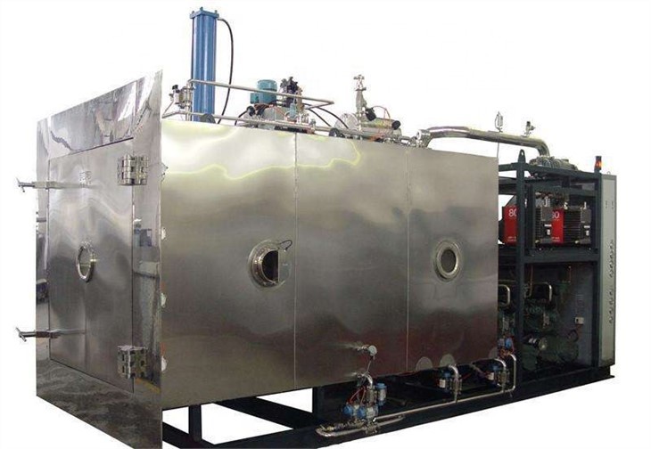 Stroj za odvodnjavanje povrća